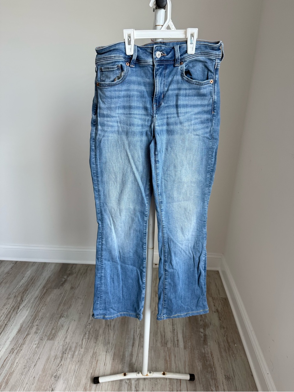 American Eagle Women's Light Blue Flare Jeans